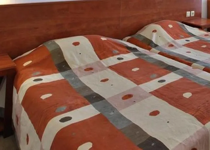 Fenix Ξενοδοχείο 4*